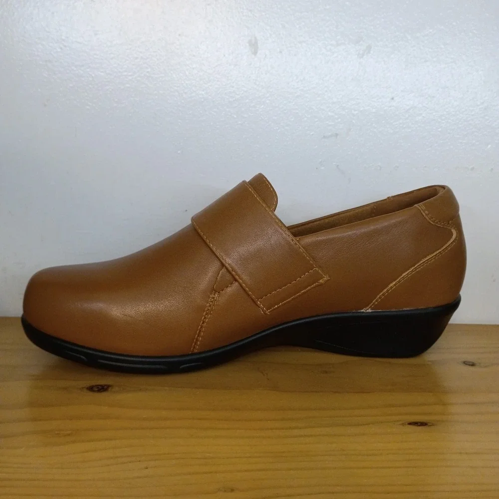 Propet Wallis Brown Leather Loafers Flats Shoes Women's Size 12 EE Comfort